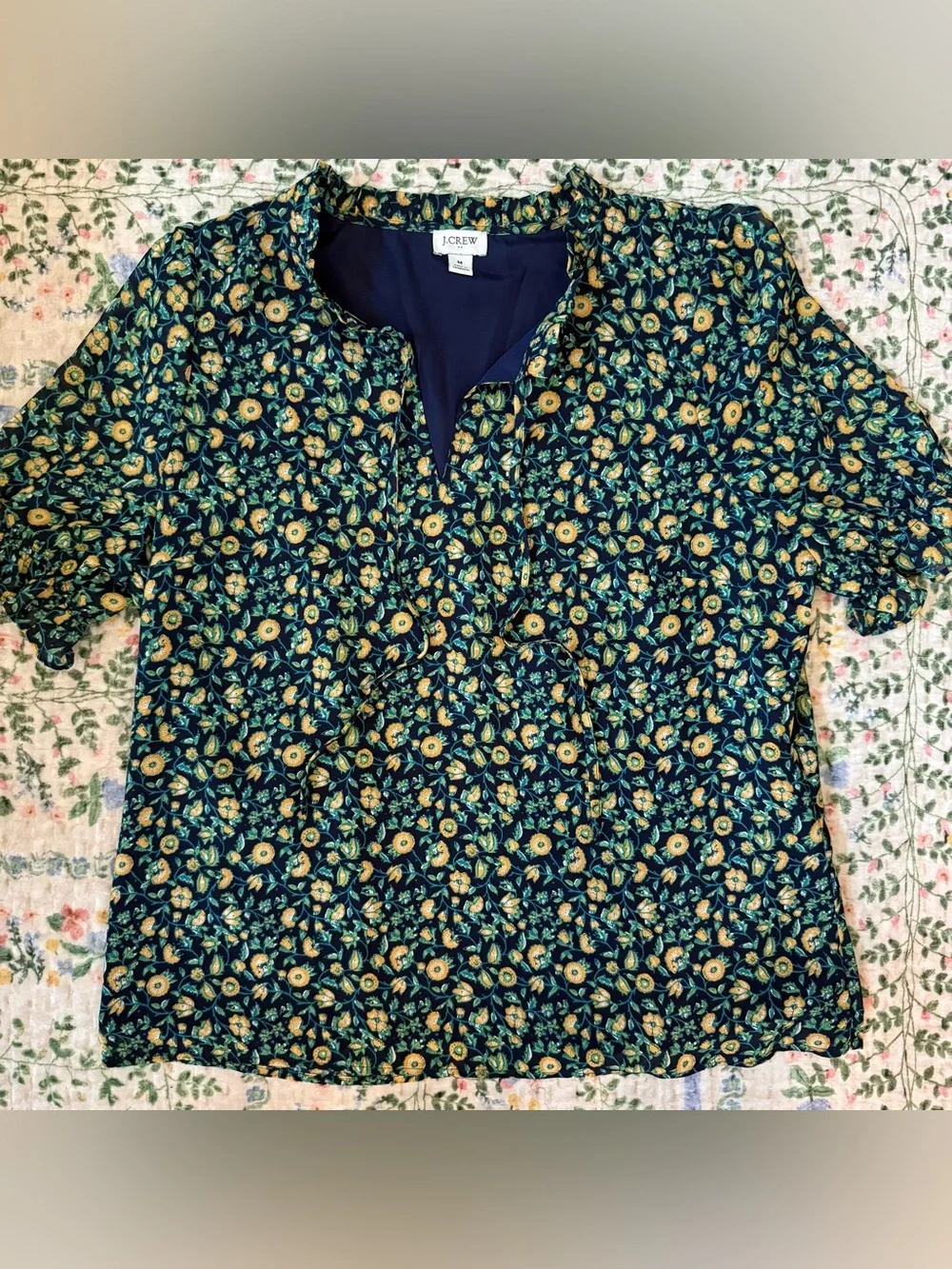 J.Crew Women’s Navy Floral Puff Sleeve Split Neck Blouse Size M